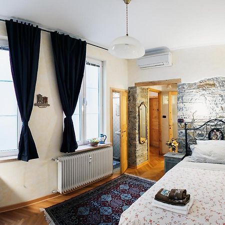 B&B Petra Триест Екстериор снимка